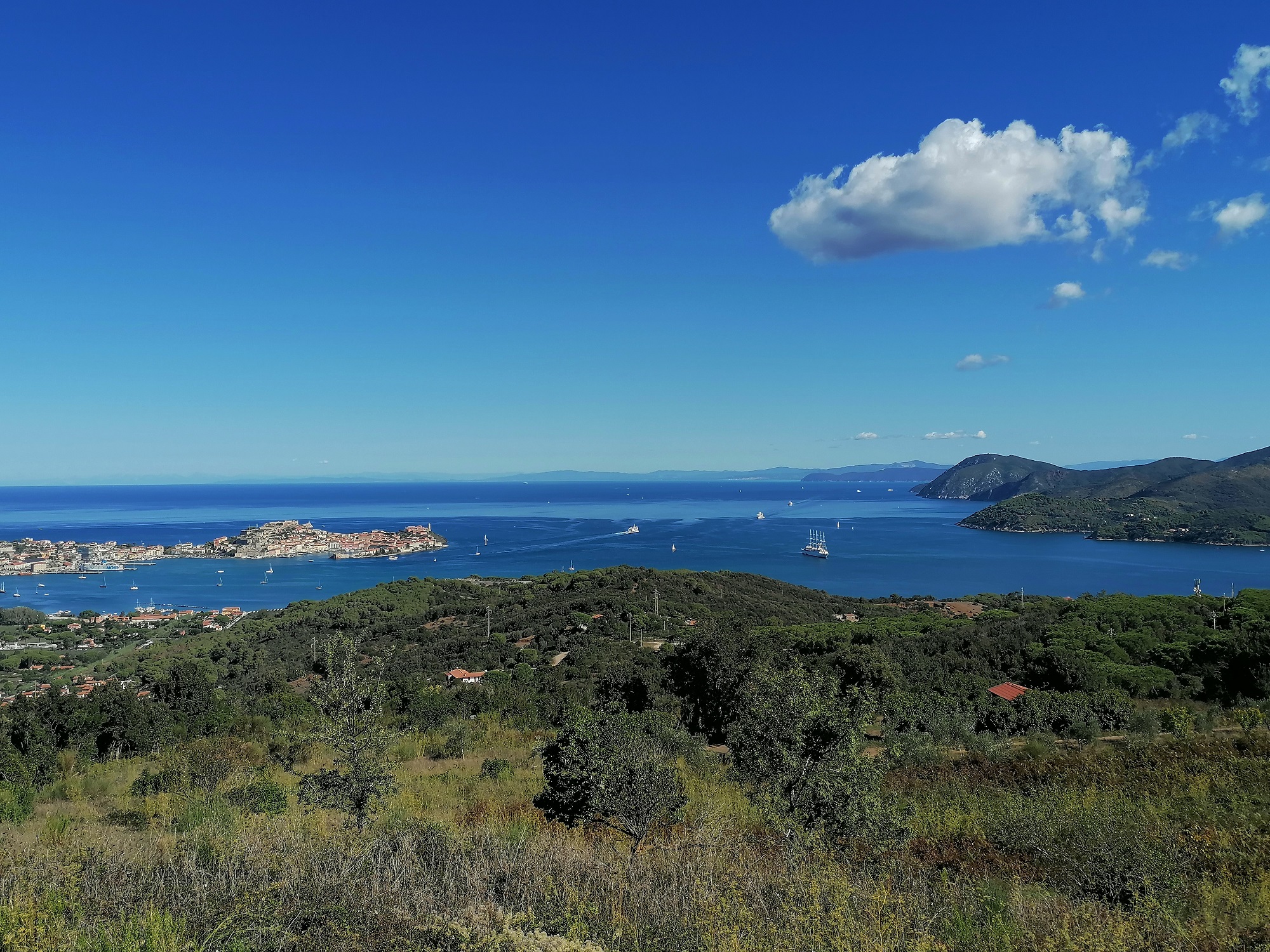 Maggio all’Isola d’Elba: natura, conoscenza e partecipazione per un turismo consapevole