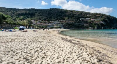 Plastica e mozziconi in spiaggia? Li raccogli, li porti, VINCI!