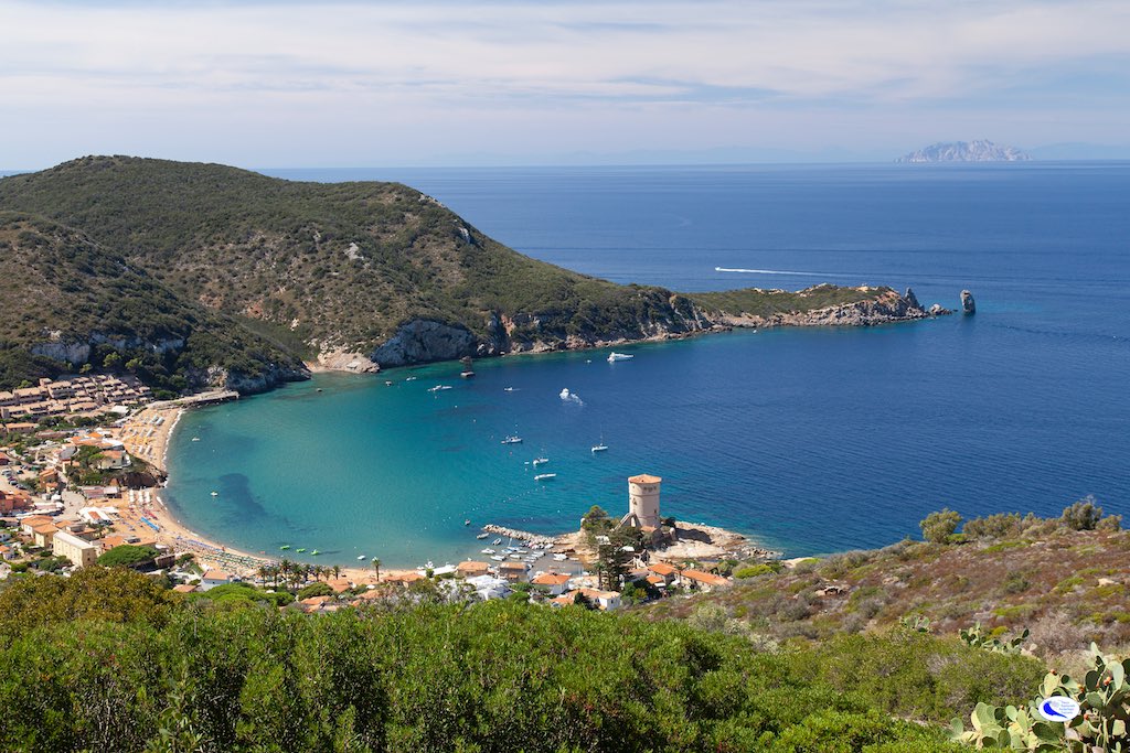 Isola del Giglio il golfo di Giglio Campese